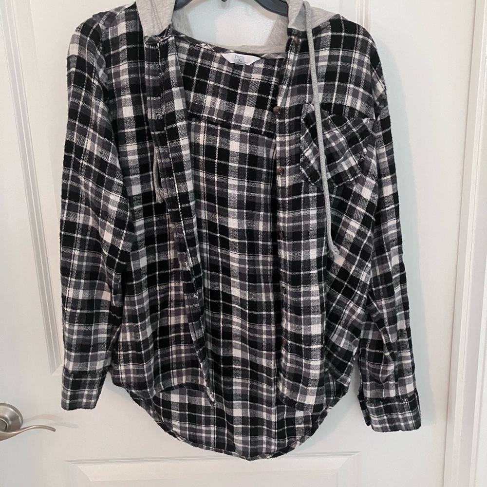 Time and Tru Black and White Plaid Hooded Shirt. Size S.